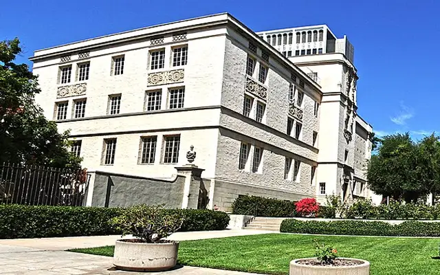 California Institute of Technology (Caltech)